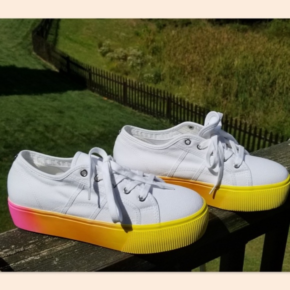 Classic White Steve Madden Ombre Platform Sneakers - Picture 8 of 8